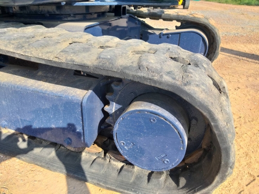 ขายรถแมคโค KOBELCO SK027 แทรคยาง คอนโทรลสั้น ติอต่อ 098-7962549 ขายรถแมคโค KOBELCO SK027 แทรคยาง คอนโทรลสั้น ติอต่อ 098-7962549