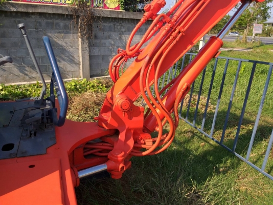 ขายรถแมคโค HITACHI EX30-2 แทรคยาง คอนโทรลสั้น มีไปบ์ปิ้ง ติอต่อ 098-7962549 ขายรถแมคโค HITACHI EX30-2 แทรคยาง คอนโทรลสั้น มีไปบ์ปิ้ง ติอต่อ 098-7962549