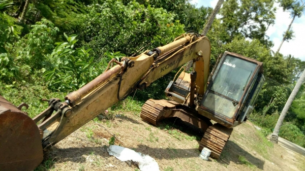 ขายรถแบคโฮ KOMATSU PC60-5 ราคา 200000