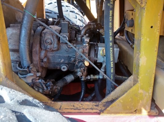 ขายรถบด DYNAPAC CA251D สภาพพร้อมไช้