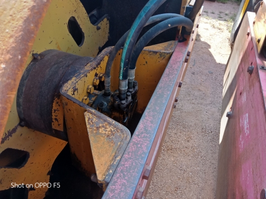 ขายรถบด DYNAPAC CA251D สภาพพร้อมไช้