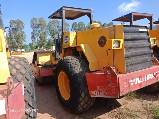 ขายรถบด DYNAPAC CA251D สภาพพร้อมไช้