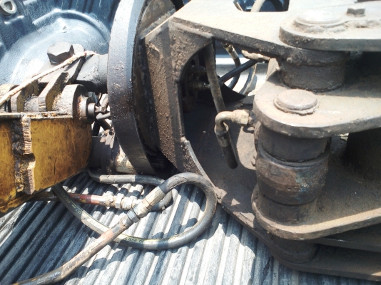 ขายปากคีบไม้หมุนได้รอบ 35000 บาท