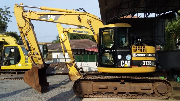 ต้องการขายรถขุดยี่ห้อCAT-313BCR รถนอกนำเข้าจากญี่ปุ่น