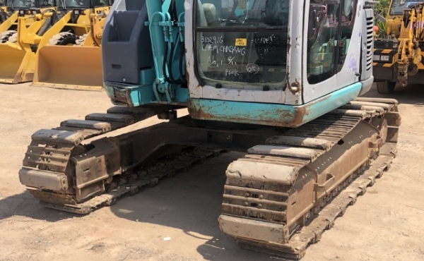 ขายรถขุด KOBELCO SK135SR มีลายหัวกระแทก นำเข้าเองจากญี่ปุ่น สภาพสวยพร้อมใช้  มีVDOการทำงานครับ