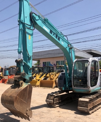 ขายรถขุด KOBELCO SK135SR มีลายหัวกระแทก นำเข้าเองจากญี่ปุ่น สภาพสวยพร้อมใช้  มีVDOการทำงานครับ