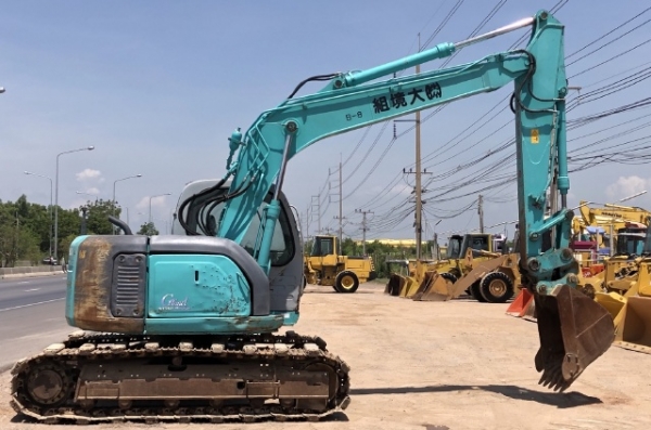 ขายรถขุด KOBELCO SK135SR มีลายหัวกระแทก นำเข้าเองจากญี่ปุ่น สภาพสวยพร้อมใช้ มีVDOการทำงานครับ ขายรถขุด KOBELCO SK135SR มีลายหัวกระแทก นำเข้าเองจากญี่ปุ่น สภาพสวยพร้อมใช้ มีVDOการทำงานครับ