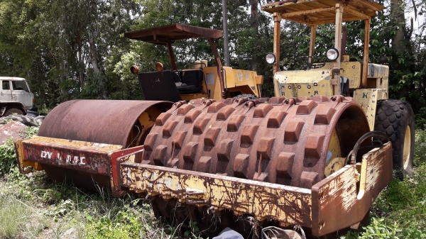 ขายรถ บด สั่น 2 เพลาขายคู่เอกสารทะเบียน