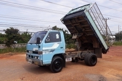 ISUZU NKR ดั้ม (ช่วงสั้น3 ม.) เครื่องดี ยางดี ชัชชีสวย ถุก ดี ราคาไม่แพง ขาย 270,000 บาทสนใจ 089-536 ISUZU NKR ดั้ม (ช่วงสั้น3 ม.) เครื่องดี ยางดี ชัชชีสวย ถุก ดี ราคาไม่แพง ขาย 270,000 บาทสนใจ 089-536