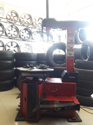 เครื่องถอดยางรถยนต์