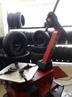 เครื่องถอดยางรถยนต์