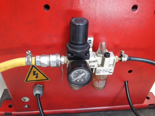 เครื่องถอดยางรถยนต์