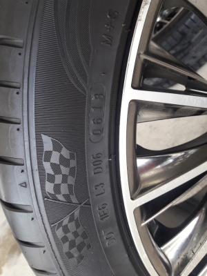 แม็กขอบ18 5รู114 ET45 พร้อมยาง225/45/18 ปี18  OTANI   4 ล้อ