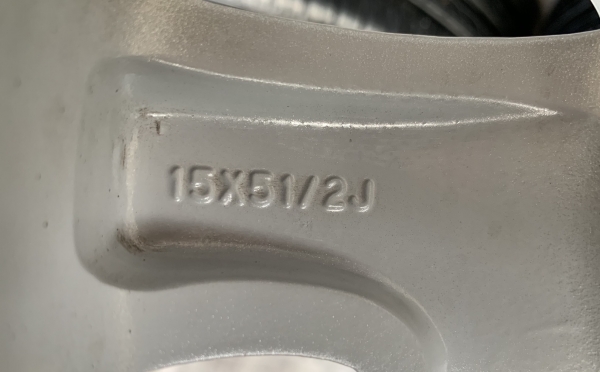 ล้อแม็ก Suzuki Ertiga ขอบ 15 พร้อมยาง 185-65-15 GT Radia ปี 17 แม็กสวย ดอกเต็มๆ ล้อแม็ก Suzuki Ertiga ขอบ 15 พร้อมยาง 185-65-15 GT Radia ปี 17 แม็กสวย ดอกเต็มๆ