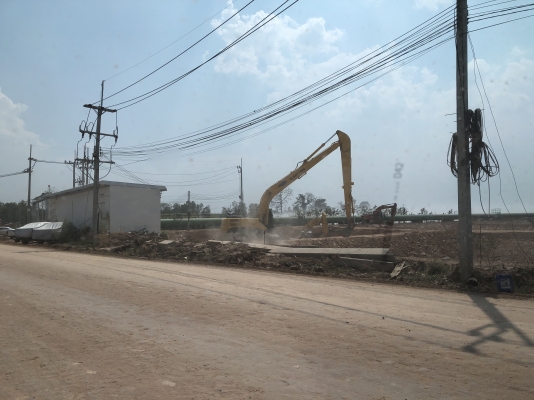 ให้เช่า รถแมคโคร 120-200 บูมสั้น-บูมยาว รายวัน-รายเดือน  งานทั่วไป สนใจติดต่อได้ที่ 0802719535 คุณเบียร์