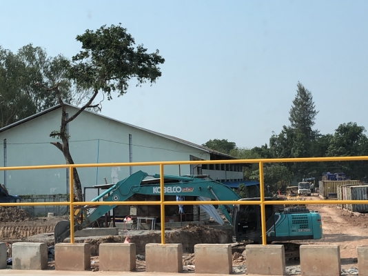 ให้เช่า รถแมคโคร 120-200 บูมสั้น-บูมยาว รายวัน-รายเดือน  งานทั่วไป สนใจติดต่อได้ที่ 0802719535 คุณเบียร์