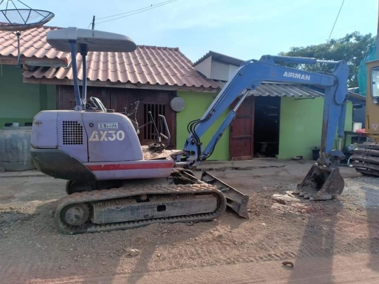 ขายจ้า..AIRMAN AX30 เก่านอกแท้  เดิมๆๆ  เครื่องปั๊มดี  สภาพสวย พร้อมใช้  โทร 089-3818694 จ๊อย