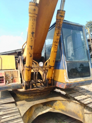 KOMATSU PC 200-5 คอนโทรลสั้น เอกสารเล่มทะเบียน บอดี้สวยๆพร้อมใช้งาน ไฟตัดแต่ทำงานได้ดีไม่โหลด ช่วงล่างแน่นพร้อมใช้งานครับ KOMATSU PC 200-5 คอนโทรลสั้น เอกสารเล่มทะเบียน บอดี้สวยๆพร้อมใช้งาน ไฟตัดแต่ทำงานได้ดีไม่โหลด ช่วงล่างแน่นพร้อมใช้งานครับ