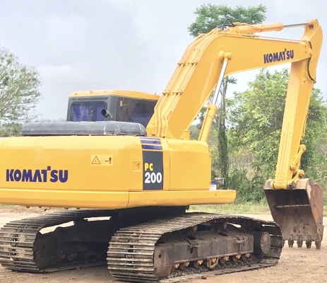 ขายด่วน!! Komatsu PC200-7 ไมล์ ชม. 9,800 สภาพสวยๆ ค่ะ ขายด่วน!! Komatsu PC200-7 ไมล์ ชม. 9,800 สภาพสวยๆ ค่ะ