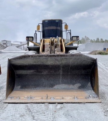 ขายด่วน!! Komatsu WA400 สภาพสวยๆ ขายด่วน!! Komatsu WA400 สภาพสวยๆ