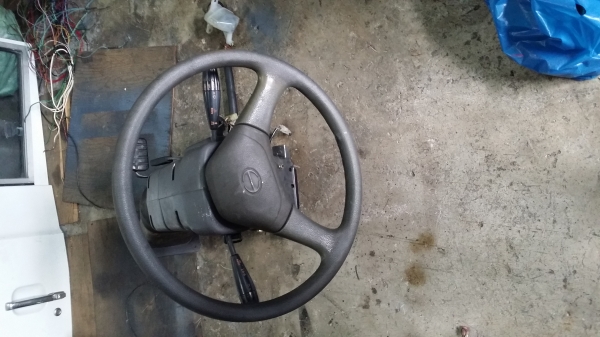 แกนวงไฮเทค สมอ