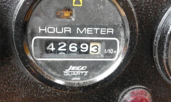 MOROOKA รุ่น MST 1500  รถดั้มตีนตะขาบ