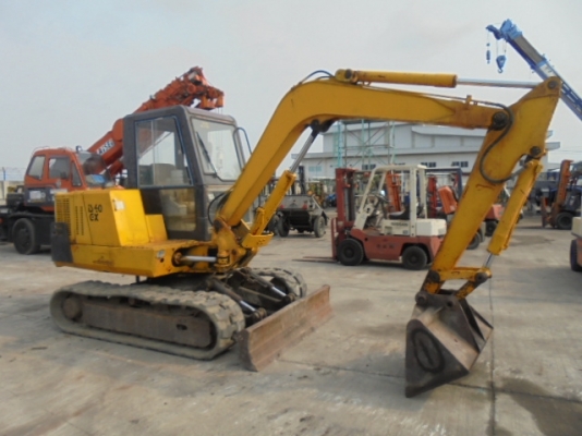 ขายรถขุดIHI -IS-40GX3 เครื่องยนต์ Isuzu-4JE1 ขนาด 4 สูบคอนโทรลน้ำมัน ปั๊มนิ้ว มีเก๋ง มีใบมีด แทรคยาง ราคา 320,000 บาท สนใจติดต่อ @Line/โทร. 089-2619445 <หจก.ลานนาอินเตอร์แทรค> ขายรถขุดIHI -IS-40GX3 เครื่องยนต์ Isuzu-4JE1 ขนาด 4 สูบคอนโทรลน้ำมัน ปั๊มนิ้ว มีเก๋ง มีใบมีด แทรคยาง ราคา 320,000 บาท สนใจติดต่อ @Line/โทร. 089-2619445 <หจก.ลานนาอินเตอร์แทรค>