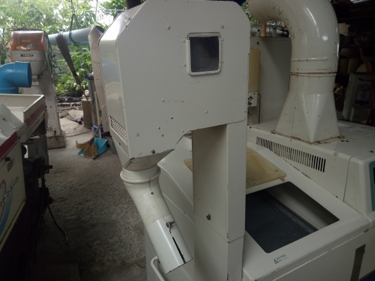 เครื่องสีข้าวกล้องเก่าญี่ปุ่น SATAKE 450AX