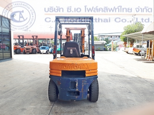 ขาย รถโฟล์คลิฟท์ TOYOTA รุ่น 5-FD25