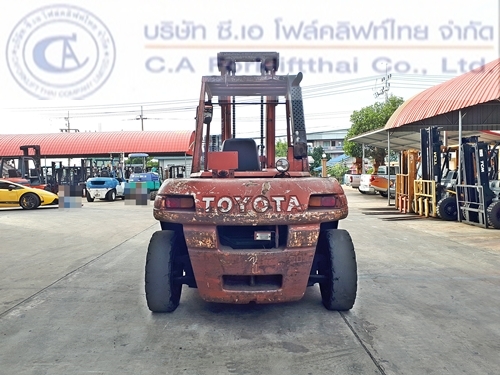 ขาย รถโฟล์คลิฟท์ TOYOTA รุ่น 5-FD70
