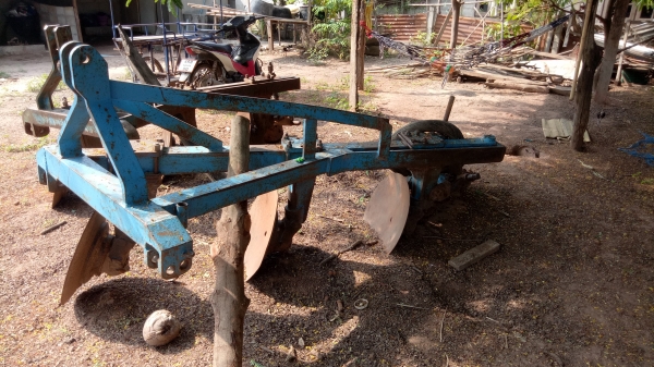 ขายฟอร์ด6600 T3 พร้อมอุปกรณ์ 5ชิ้น 1ดันหน้า 2หางสาม 3หางเจ็ด 4เครื่องหยอดข้าวโพด 5เครื่องปลูกอ้อย เล่มทะเบียน ขายฟอร์ด6600 T3 พร้อมอุปกรณ์ 5ชิ้น 1ดันหน้า 2หางสาม 3หางเจ็ด 4เครื่องหยอดข้าวโพด 5เครื่องปลูกอ้อย เล่มทะเบียน