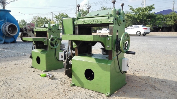 เครื่องรีดไสไม้ญี่ปุ่น DAINICHI JAPAN ใบมีด 10&rdquo; / 12&rdquo; มอเตอร์ Mitsubishi 2 สาย ไฟบ้าน 220V