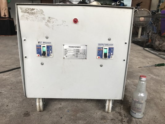 ขายหม้อแปลงไฟฟ้า 15KVA ไฟเข้า 380V 3สาย ไฟออก 200V 3สาม  ใช้คุมเครื่องจักรญี่ปุ่น สภาพสวยมาก พร้อมใช้งาน