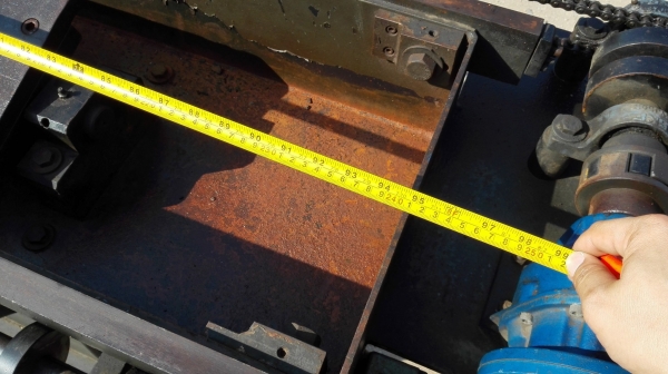 เครื่องลับใบมีดขนาดใหญ่ KNIFE GRINDING MACHINE ระยะงาน 1778 mm มีสปีด ช้า/เร็ว ออโต้ฟีด ไฟ 380V