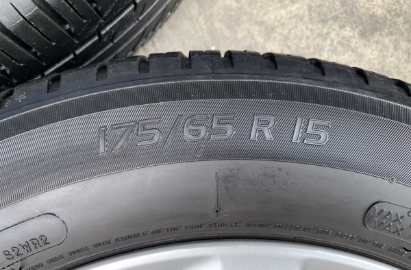 ล้อแม็ก Honda City ก้านคู่ ขอบ 15 พร้อมยาง 175-65-15 Michelin ปี 17 แม็กสวย ดอกยางหนาปึก ล้อแม็ก Honda City ก้านคู่ ขอบ 15 พร้อมยาง 175-65-15 Michelin ปี 17 แม็กสวย ดอกยางหนาปึก