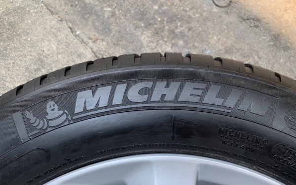 ล้อแม็ก Honda City ก้านคู่ ขอบ 15 พร้อมยาง 175-65-15 Michelin ปี 17 แม็กสวย ดอกยางหนาปึก ล้อแม็ก Honda City ก้านคู่ ขอบ 15 พร้อมยาง 175-65-15 Michelin ปี 17 แม็กสวย ดอกยางหนาปึก