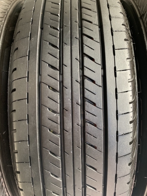 ยางป้ายแดง 215-70-16 Bridgestone ปลายปี 18 ดอกเต็ม ตุ่มชัด