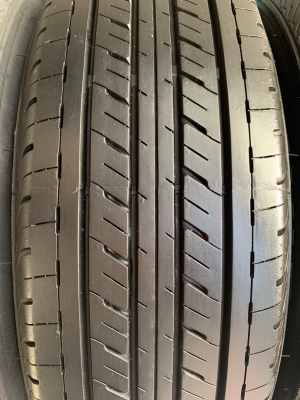 ยางป้ายแดง 215-70-16 Bridgestone ปลายปี 18 ดอกเต็ม ตุ่มชัด