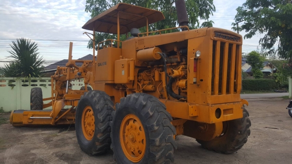 ขายรถเกรด KOMATSU GD600R ขายรถเกรด KOMATSU GD600R