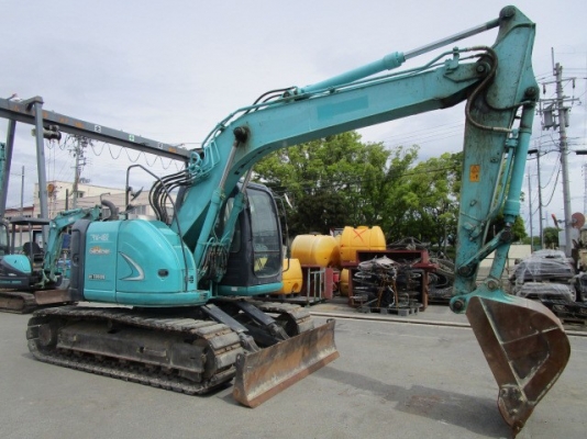 ขายรถขุดนำเข้าจากประเทศญี่ปุ่น kobelco sk135yy05มีใบมีดไลน์หัวเจาะ สนใจติดต่อสอบถาม 0923309229 อีด