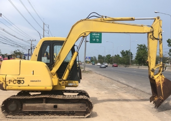 ขายรถขุด KOMATSU PC60-7 นำเข้าเองจากญี่ปุ่น สภาพสวยพร้อมใช้ มีVDOการทำงานครับ