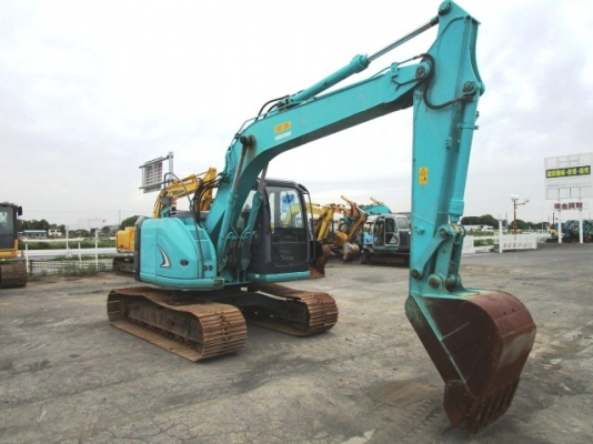 ขายรถขุดนำเข้าจากประเทศญี่ปุ่น kobelco sk135yy06 แทรกกว้าง70cm สนใจติดต่อสอบถาม 0923309229 อีด