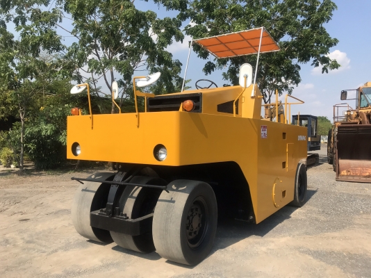 ขาย รถบด DYNAPAC เครื่องยนต์ อีซุซุ 6 BD1 พร้อมใช้งาน นำเข้าเองจากประเทศญี่ปุ่น ติดต่อ 063-9316985 ID LINE : 0639316985 ครับ