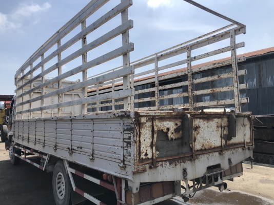 ขายคับ กระบะไม้คาโก้ 6ล้อ ยาว6.10