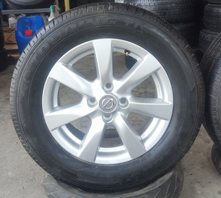 ขายล้อNISSAN ALMERA VL ขอบ15 ยางปี17  4 ล้อ