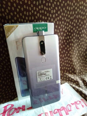 OPPO F11 pro 128GB (สี waterfall Gray) เครื่อง4 วัน