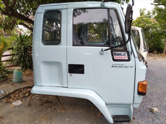 ขาย หัวสิบล้อ ร็อคกี้ นางฟ้า อุปกรณ์ครบ มีขาดีดหน้า-ขาหลัง พร้อมใช้ ขาย หัวสิบล้อ ร็อคกี้ นางฟ้า อุปกรณ์ครบ มีขาดีดหน้า-ขาหลัง พร้อมใช้