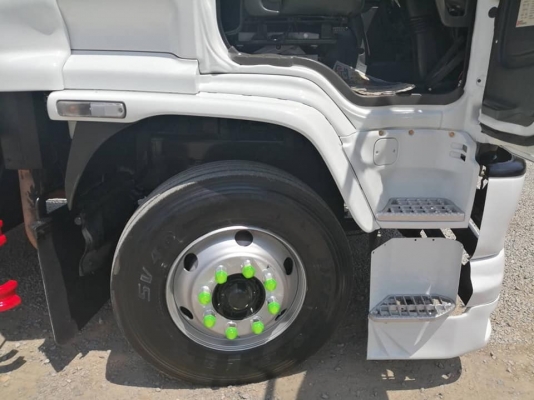 Isuzu 320 euro2 maxload ปี 50 สิบล้อหัวลาก รถสวยเดิม ยางเรเดียล พร้อมใช้งาน Isuzu 320 euro2 maxload ปี 50 สิบล้อหัวลาก รถสวยเดิม ยางเรเดียล พร้อมใช้งาน