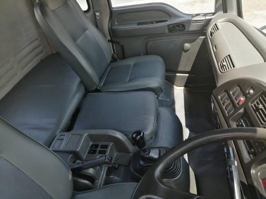Isuzu 320 euro2 maxload ปี 50 สิบล้อหัวลาก รถสวยเดิม ยางเรเดียล พร้อมใช้งาน Isuzu 320 euro2 maxload ปี 50 สิบล้อหัวลาก รถสวยเดิม ยางเรเดียล พร้อมใช้งาน
