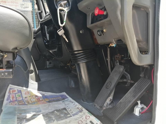 Isuzu 320 euro2 maxload ปี 50 สิบล้อหัวลาก รถสวยเดิม ยางเรเดียล พร้อมใช้งาน Isuzu 320 euro2 maxload ปี 50 สิบล้อหัวลาก รถสวยเดิม ยางเรเดียล พร้อมใช้งาน